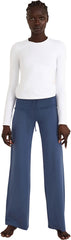 Everyday Straight Leg Pant - Women's