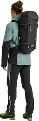 Peak Light 32 Backpack - Unisex
