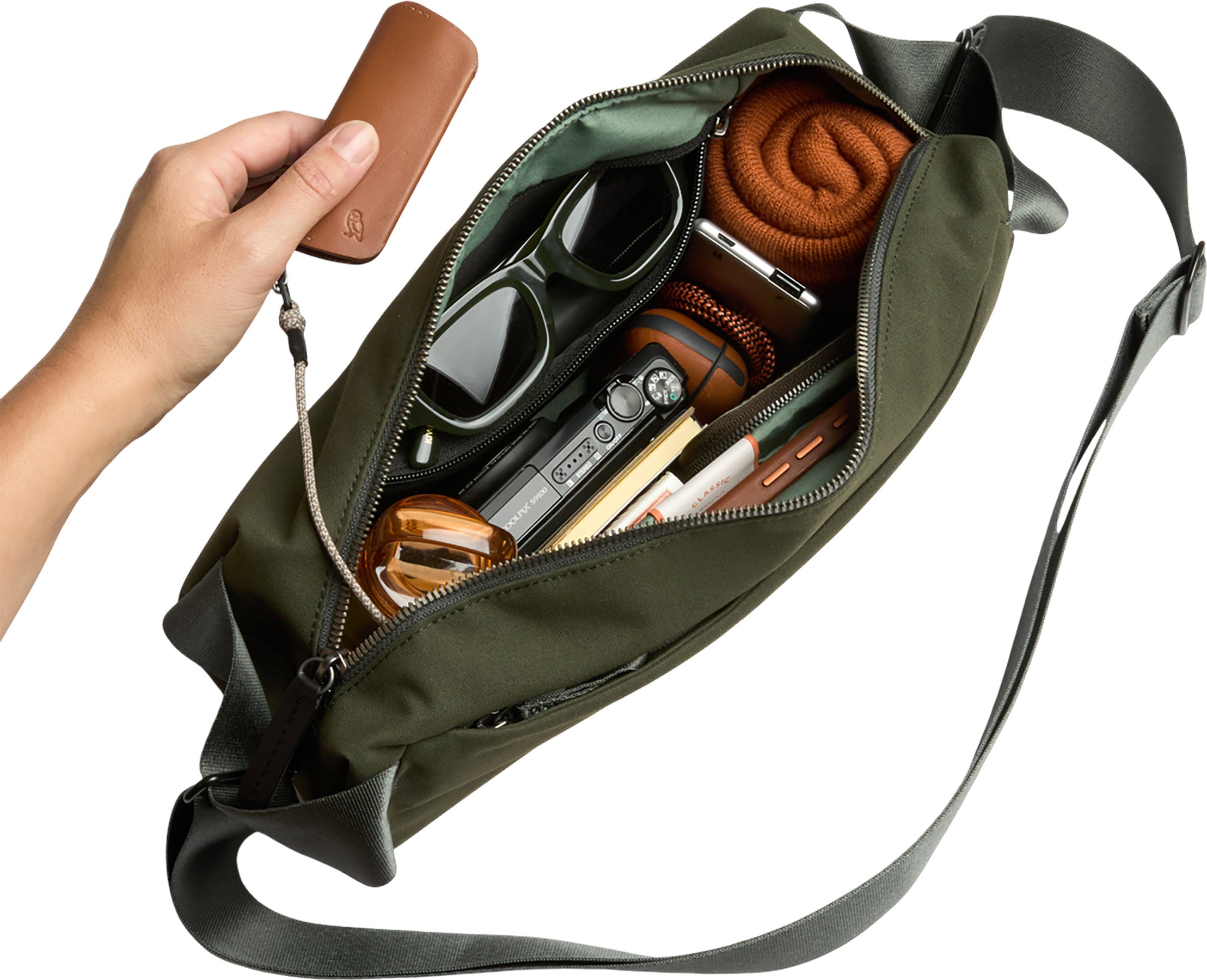 Classic Sling Bag 7L