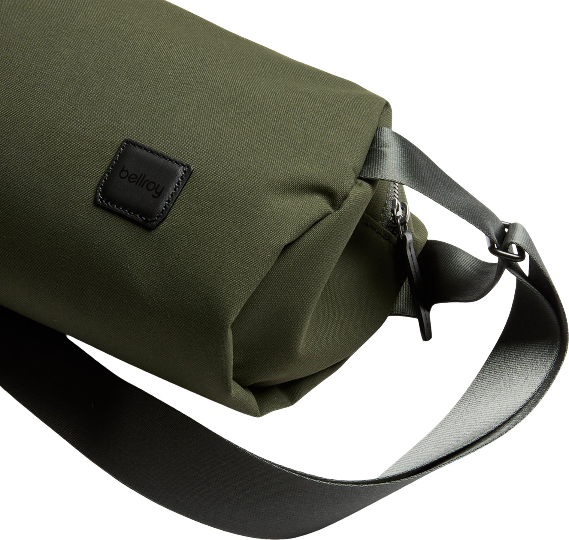 Classic Sling Bag 7L