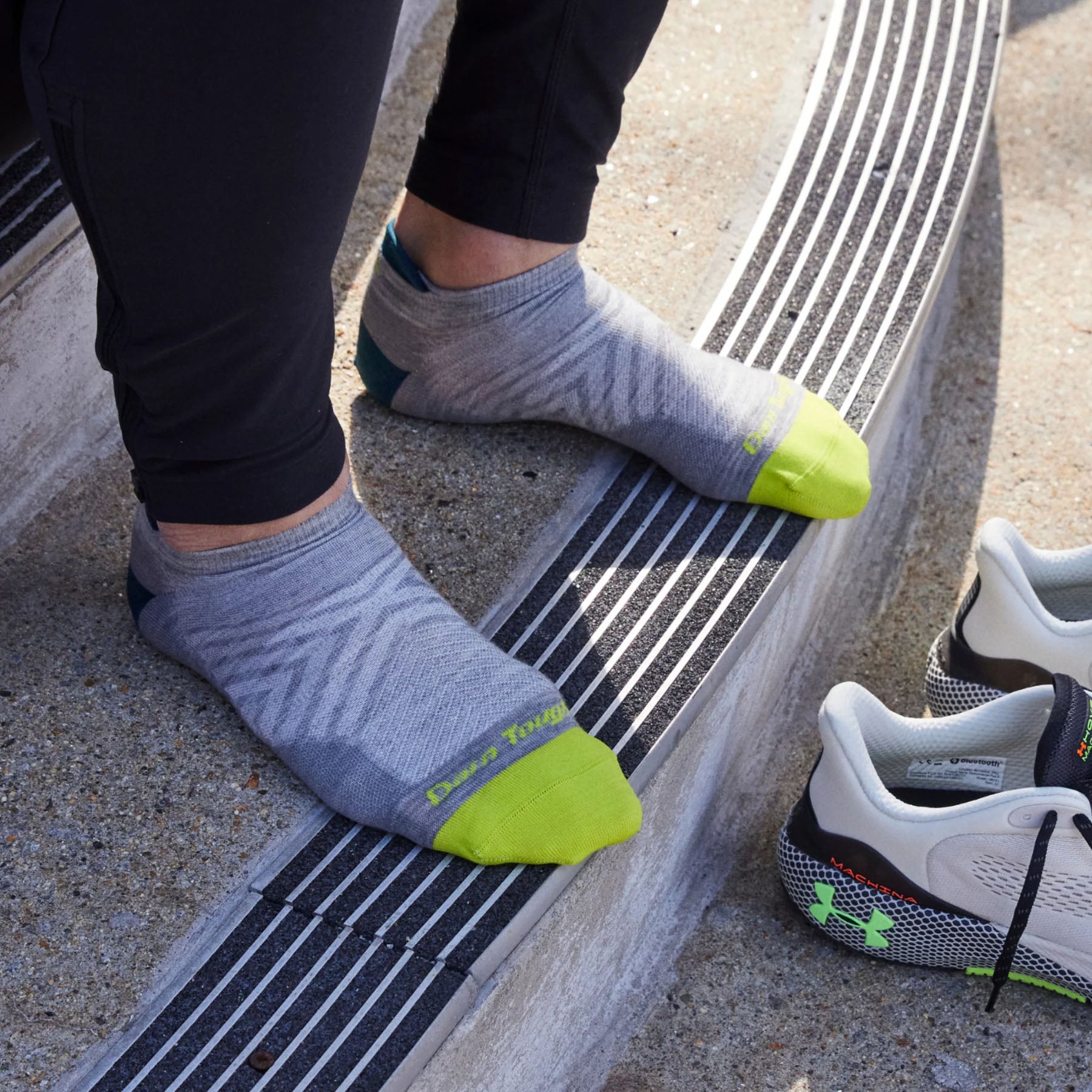 Run No Show Tab Ultra-Lightweight Running Sock No Cushion - Men's