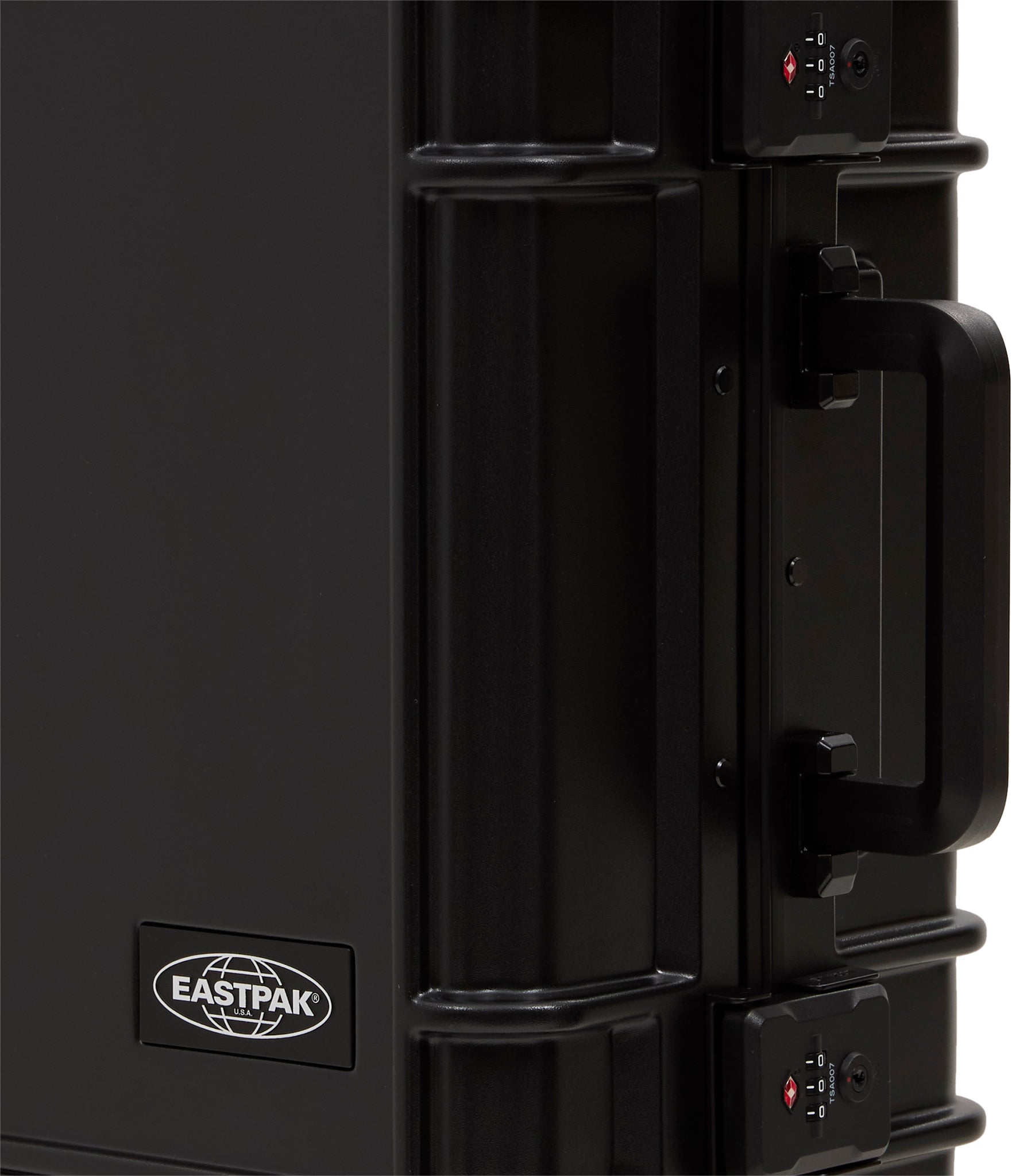 Resist'r Case Trolley Suitcase 34L - Small