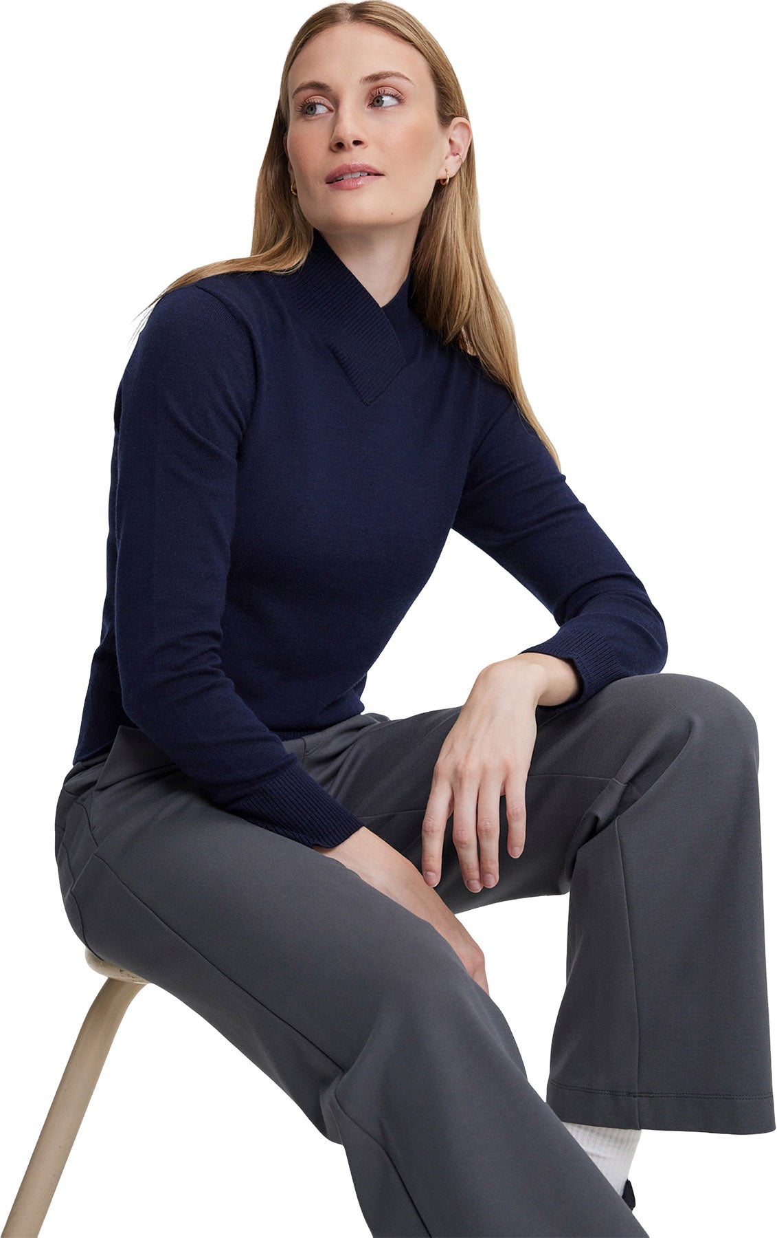 Gale Light Sweater - Women's
