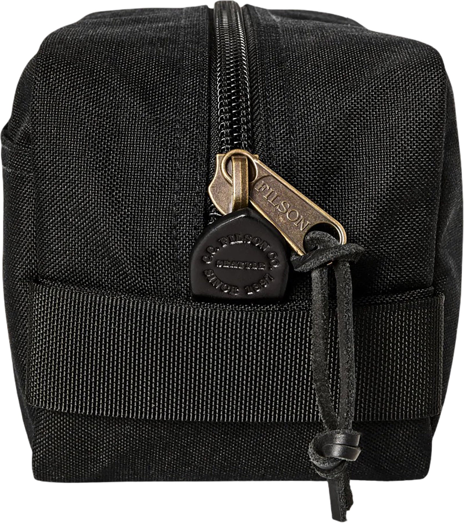 Dryden Travel Pack