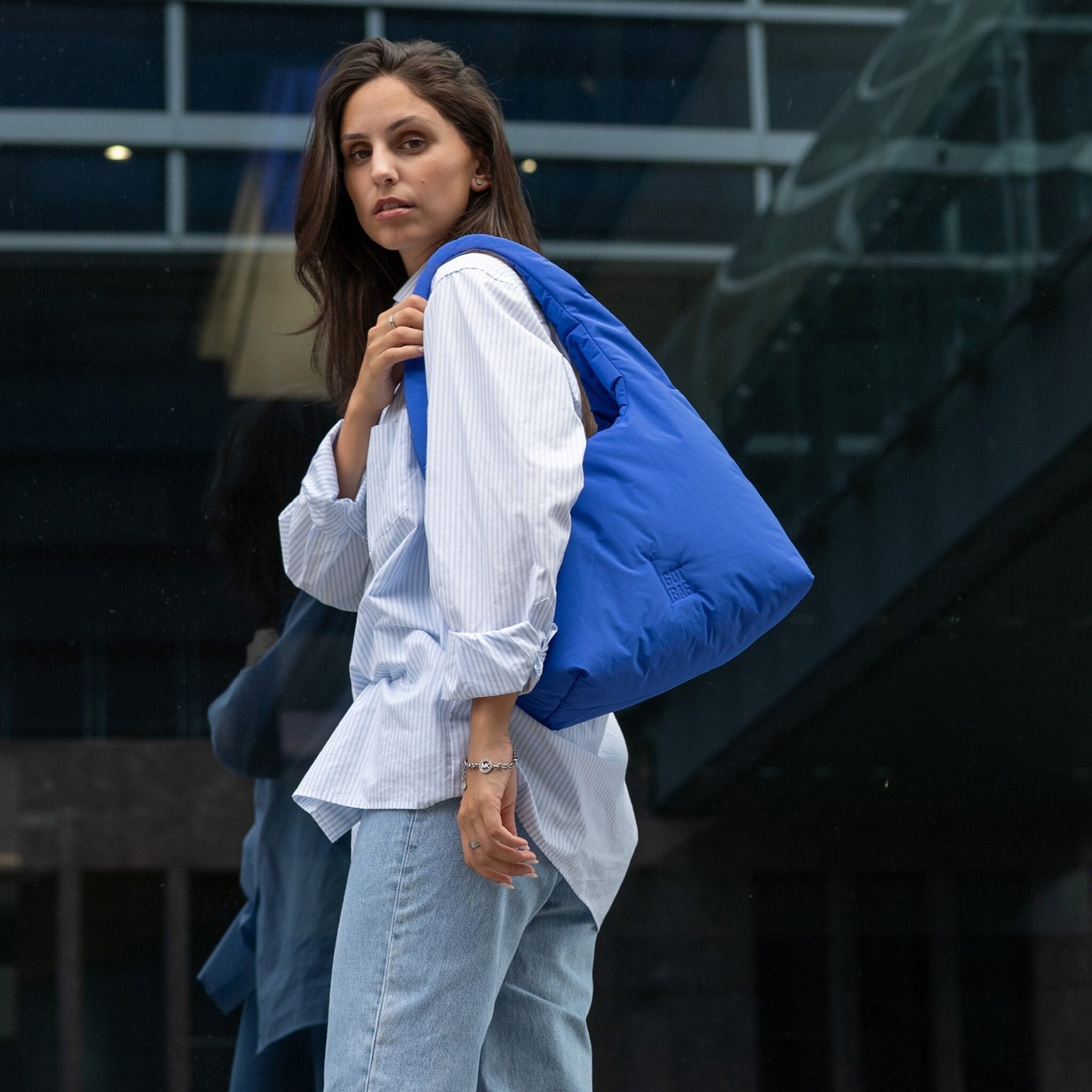 Cloud Shoulder Bag 7L
