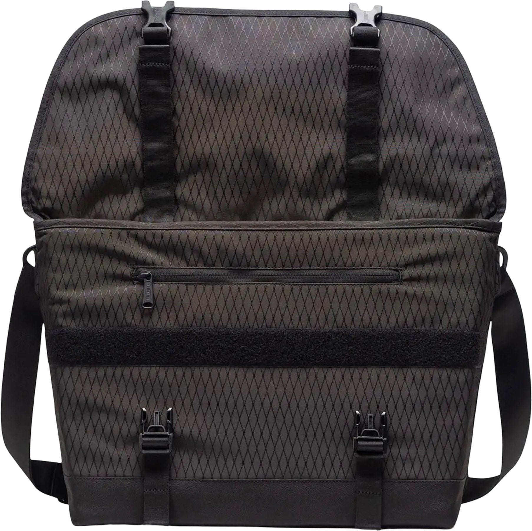 Cove Messenger Bag 22.5L