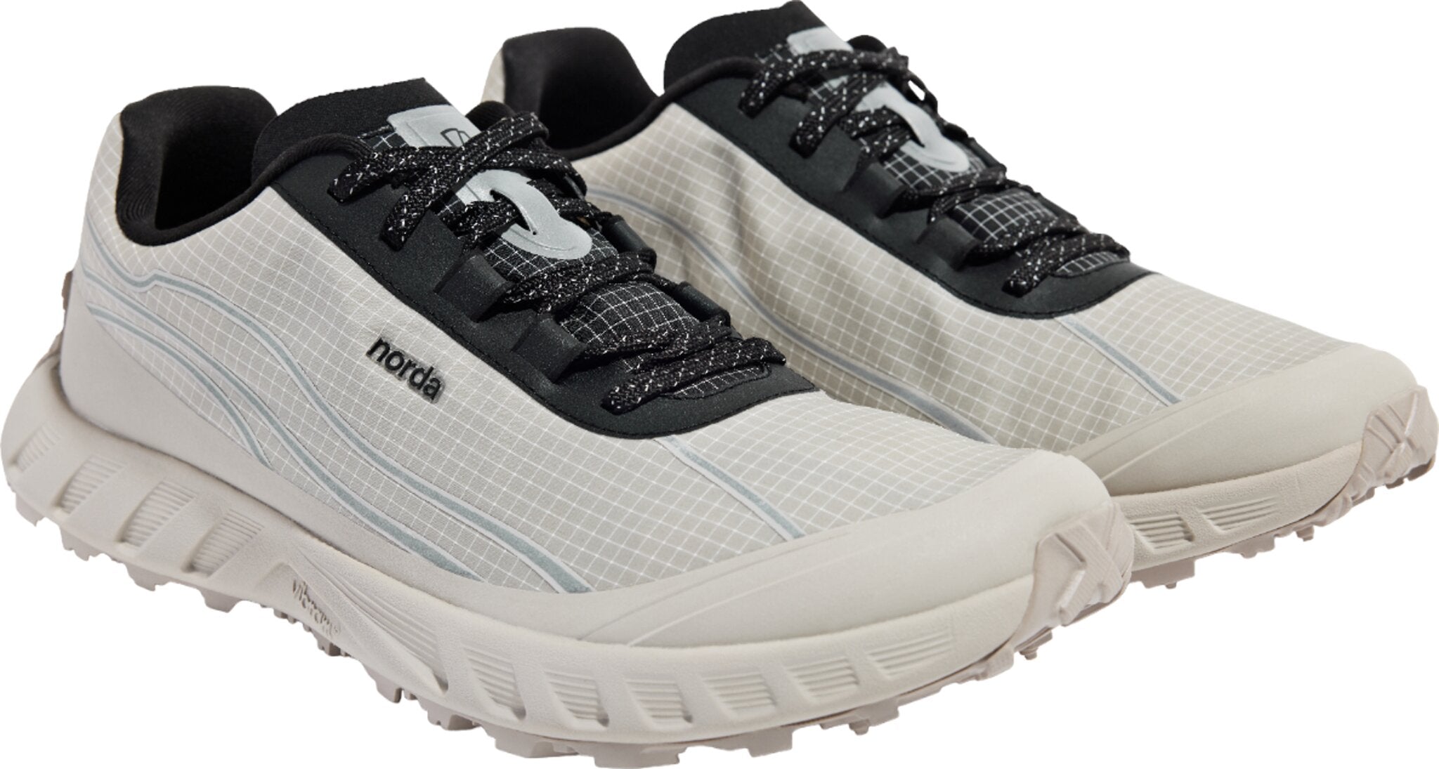 002 Trail Running Shoes - Women's