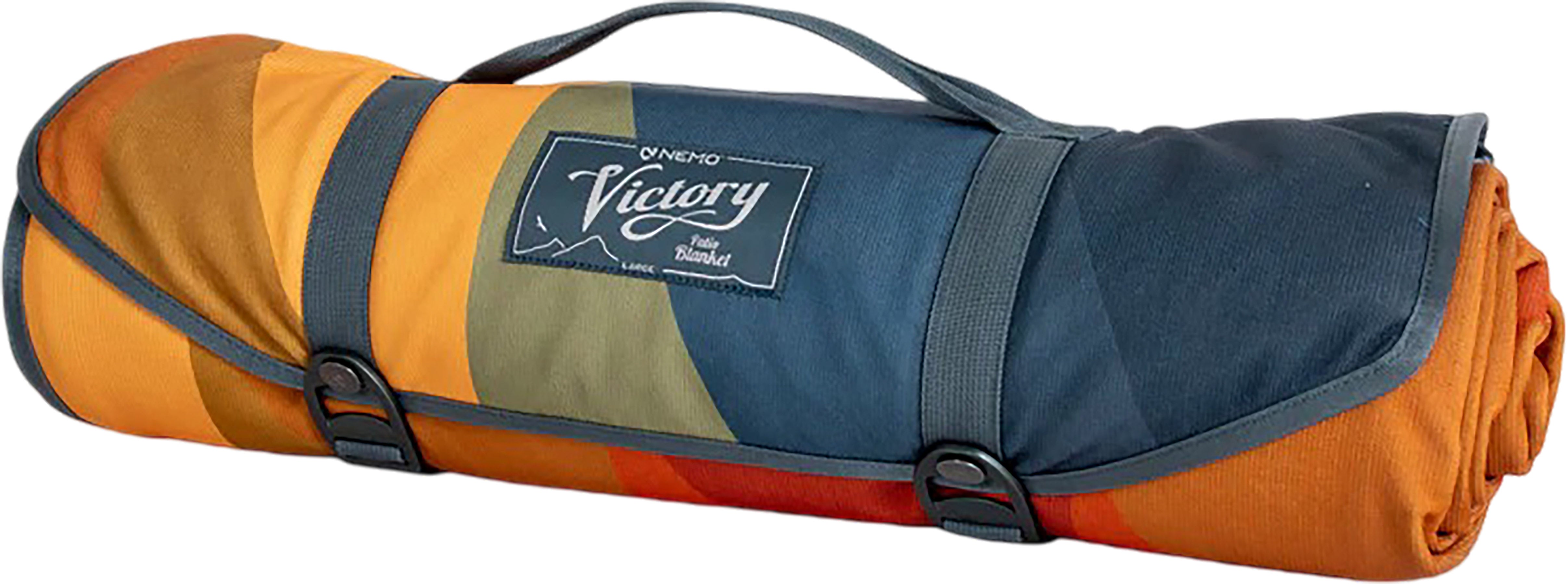 Victory Patio Medium Blanket