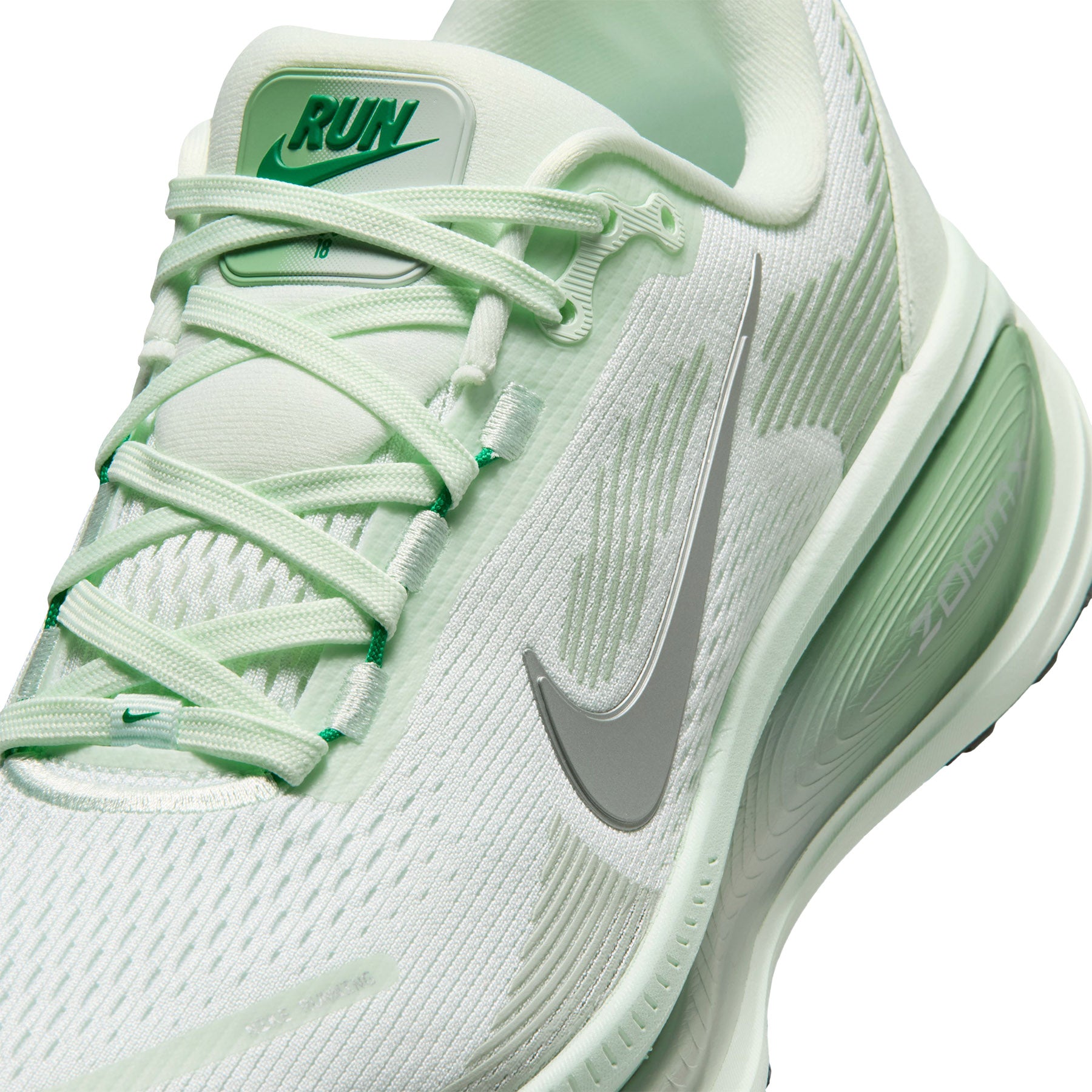 Vomero 18 Road Running Shoes - Women's