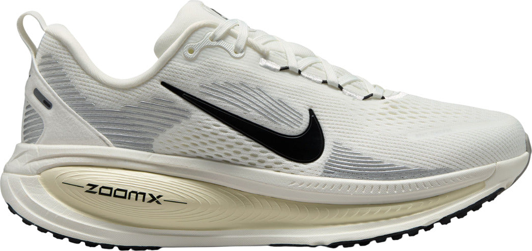 Vomero 18 Road Running Shoes - Women's