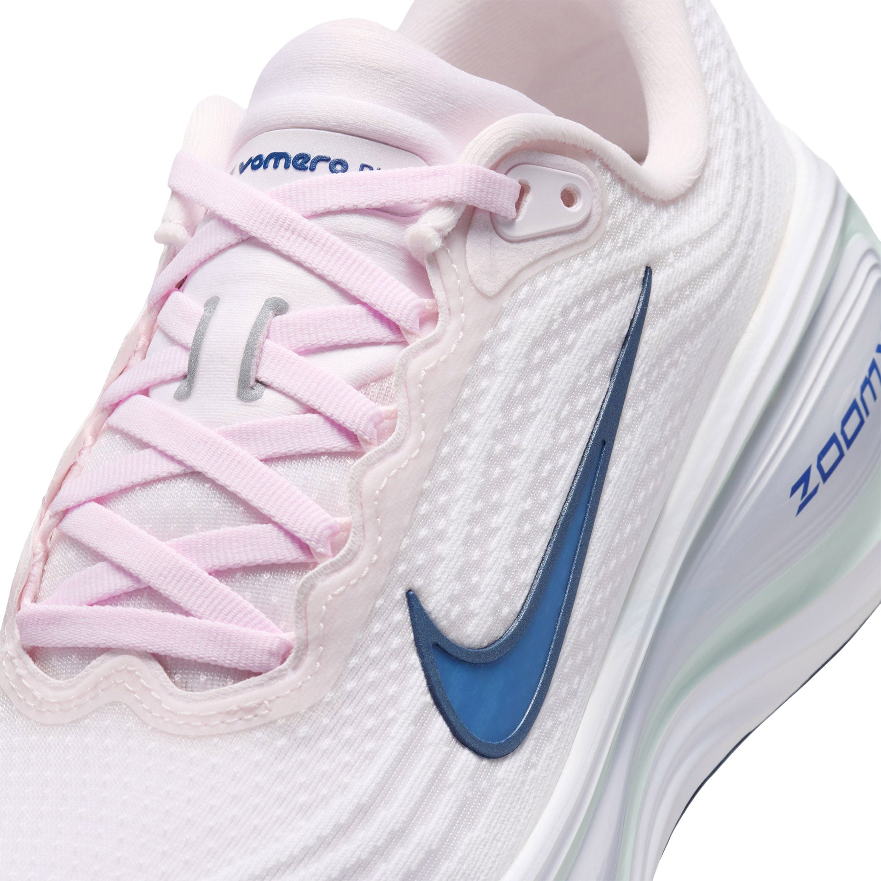 Vomero Plus Road Running Shoes - Women's