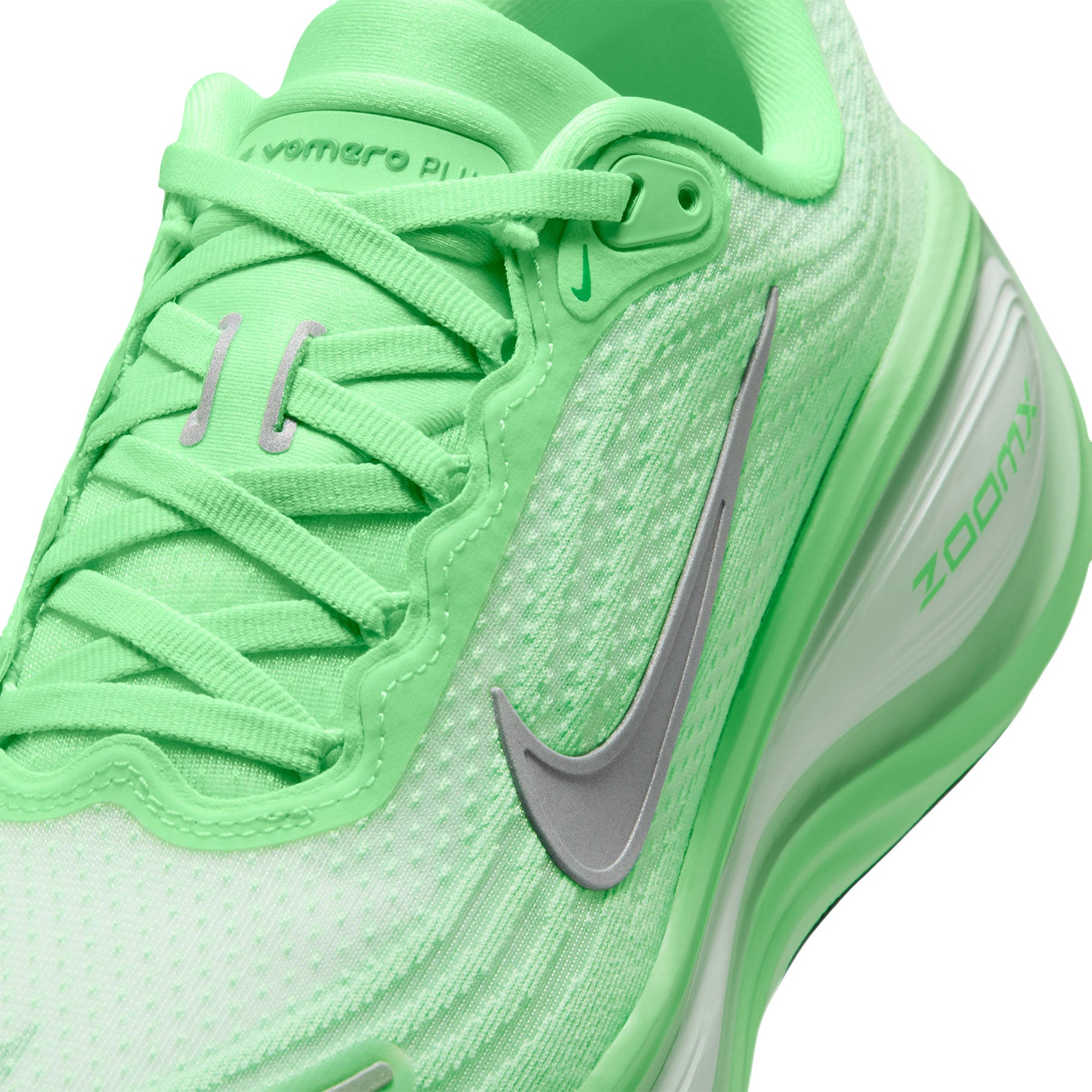 Vomero Plus Road Running Shoes - Women's