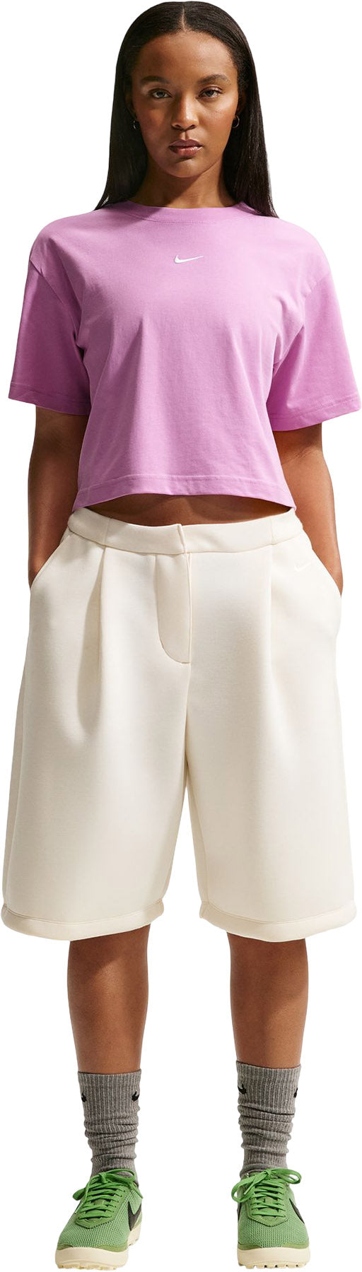 Sportswear Loose Short Sleeve Cropped T-Shirt - Women's