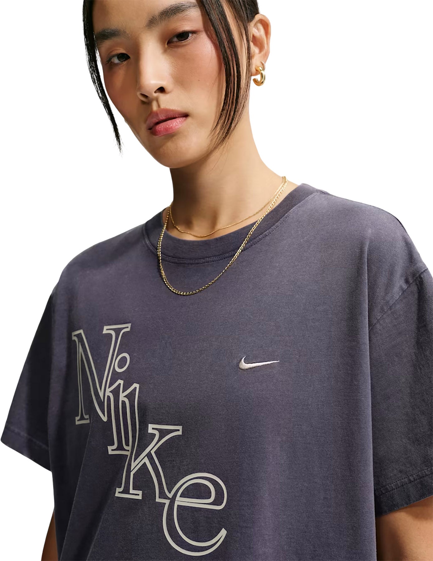 Nike Sportswear Classic Oversized T-Shirt - Women's