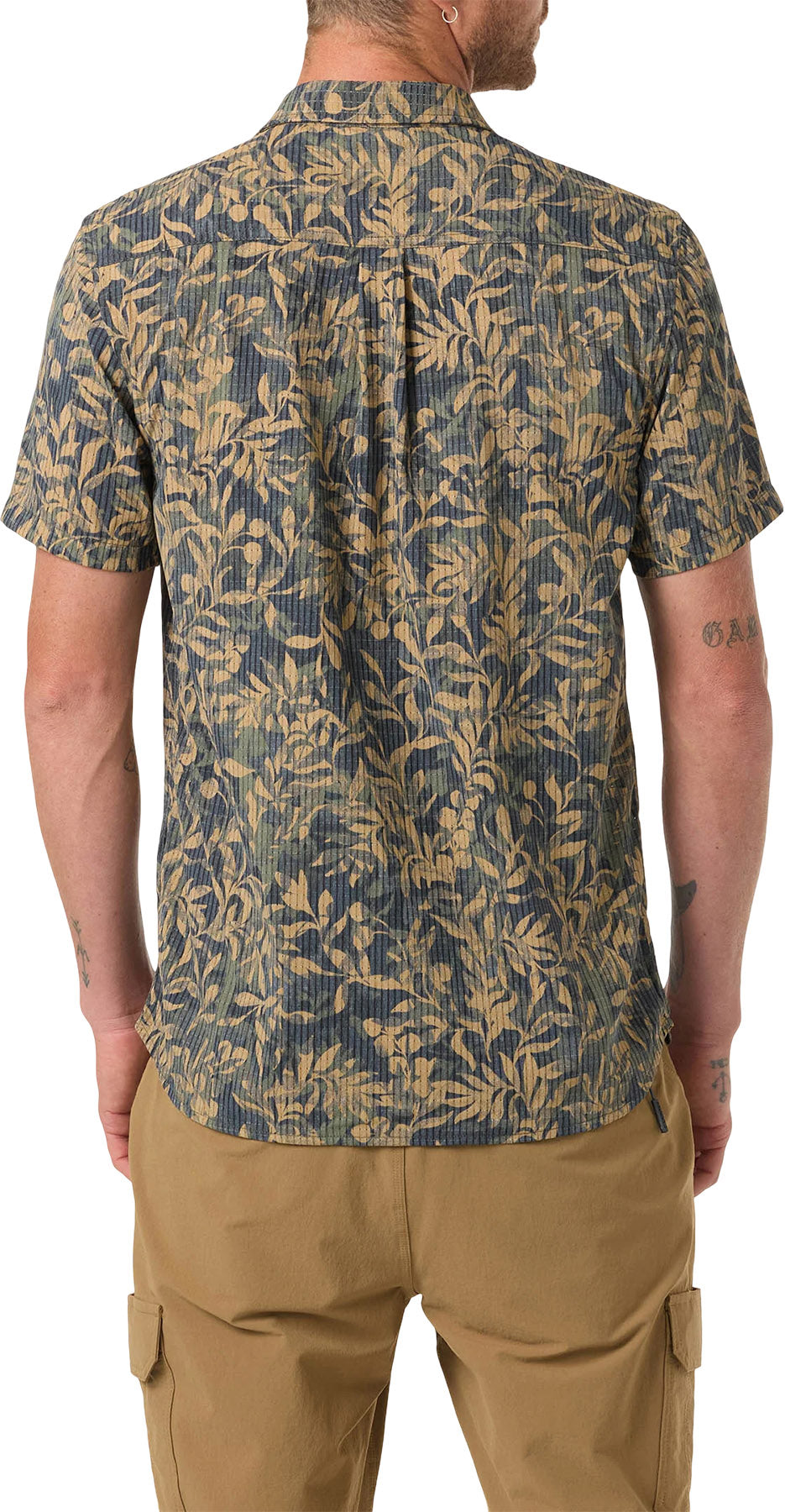 TRVLR Perforated Printed Standard Fit Short Sleeve Woven Shirt - Men's