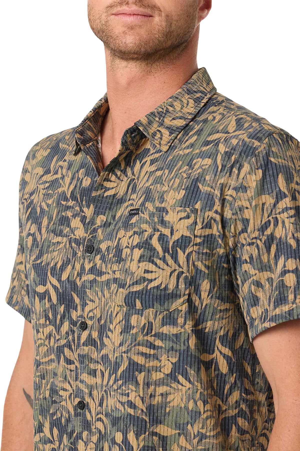 TRVLR Perforated Printed Standard Fit Short Sleeve Woven Shirt - Men's
