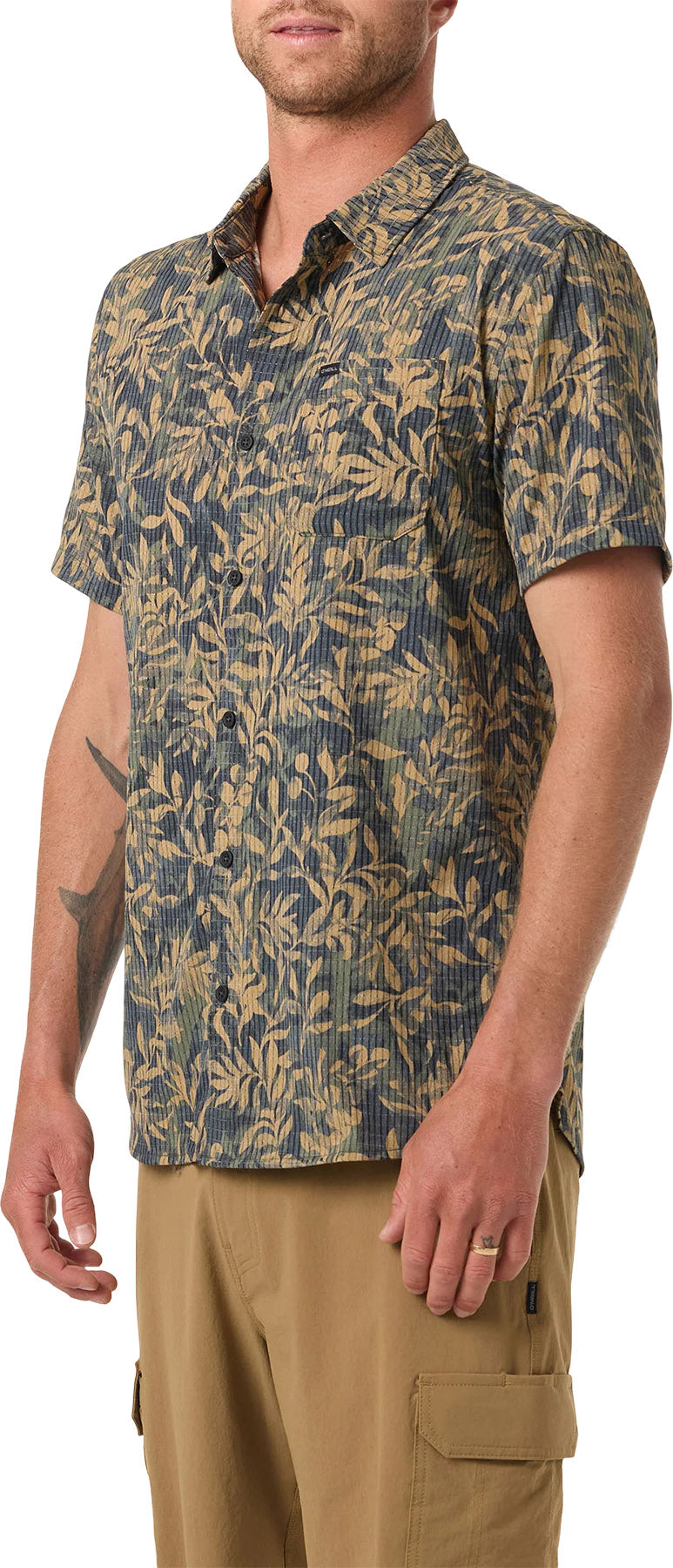 TRVLR Perforated Printed Standard Fit Short Sleeve Woven Shirt - Men's