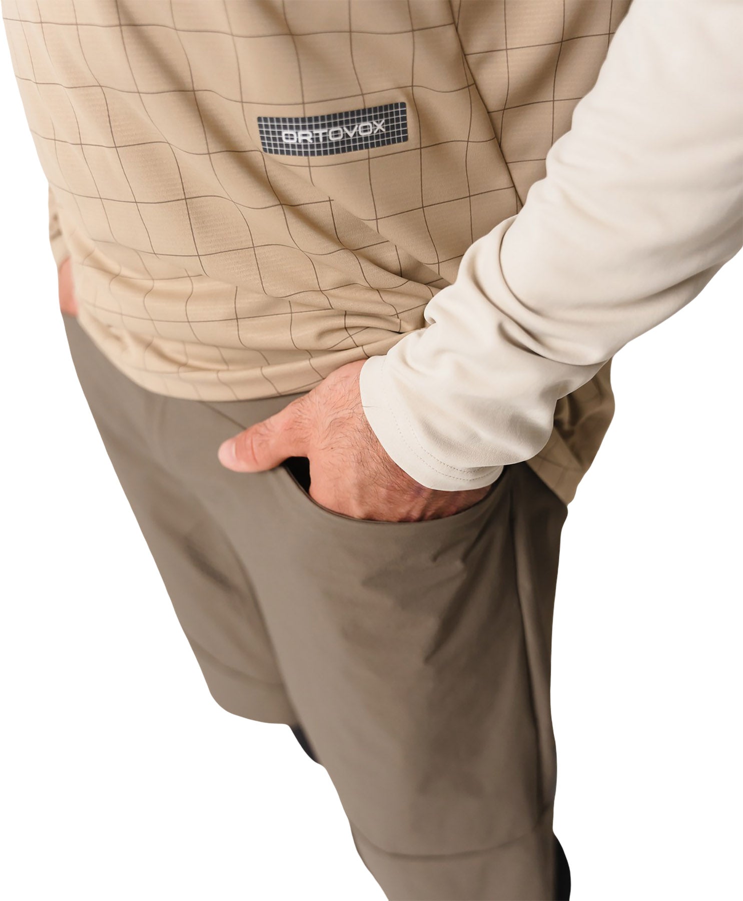 SEQUENCE TRAIL SHORTS M