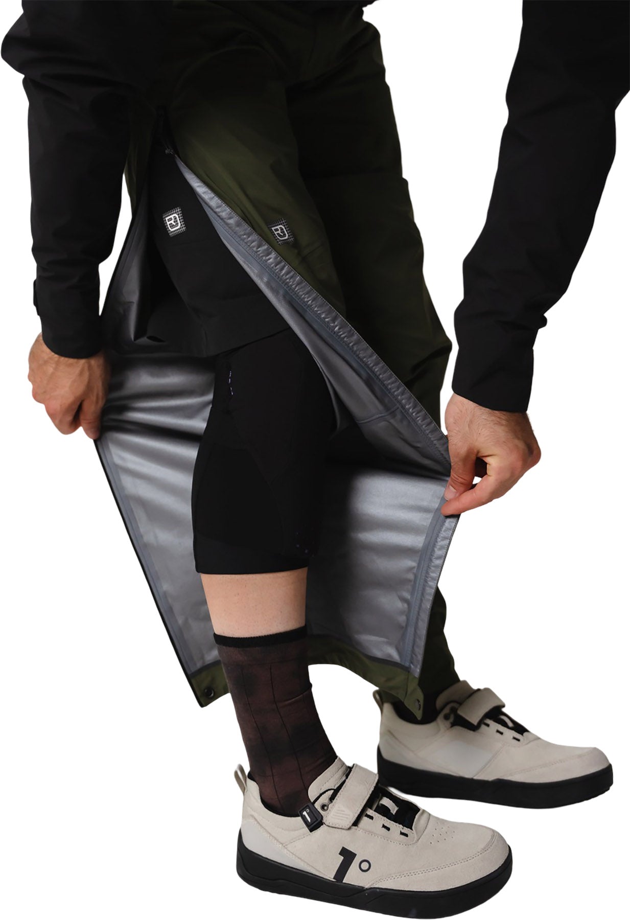 SEQUENCE GORETEXT PANTS M