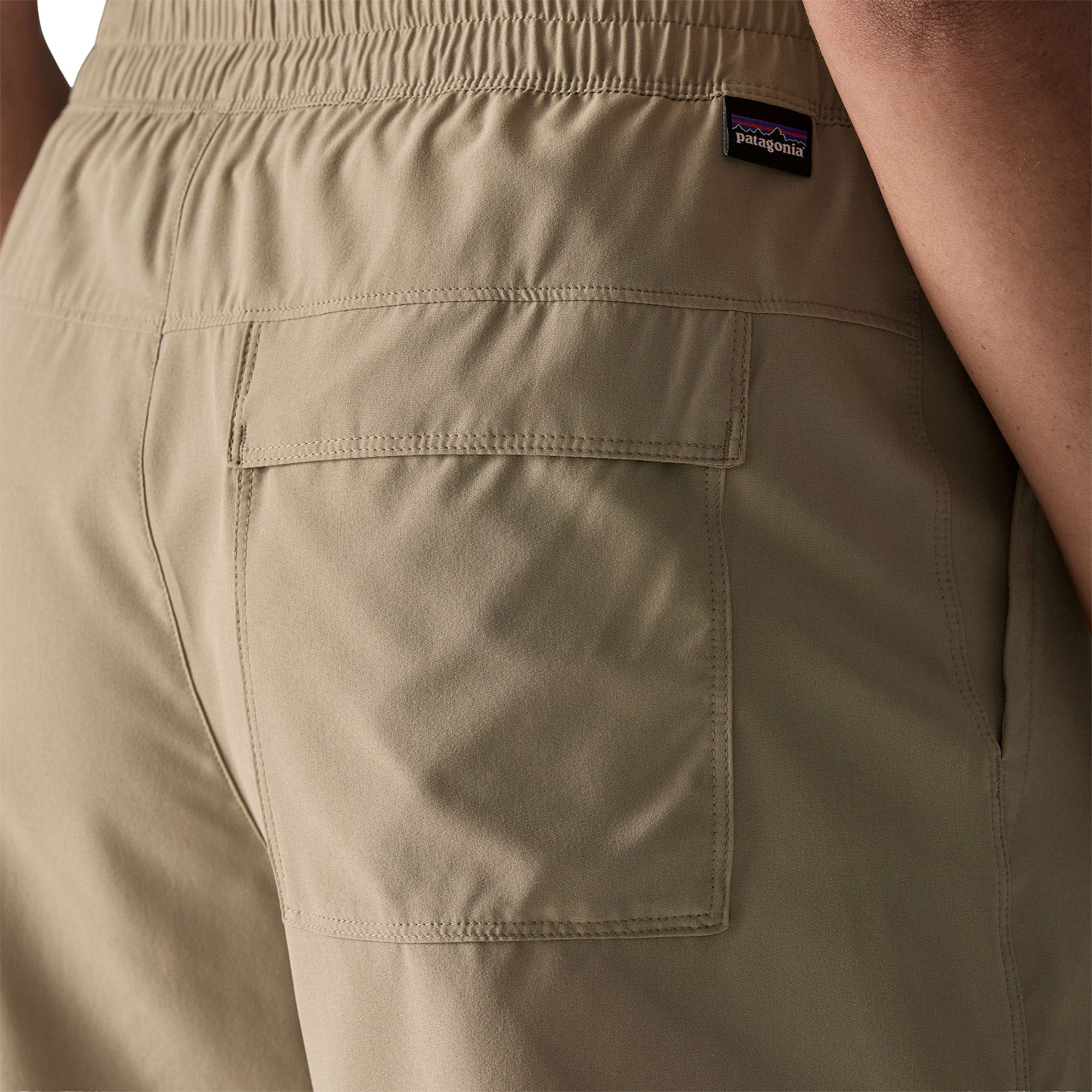 Roamwith Shorts - Women's