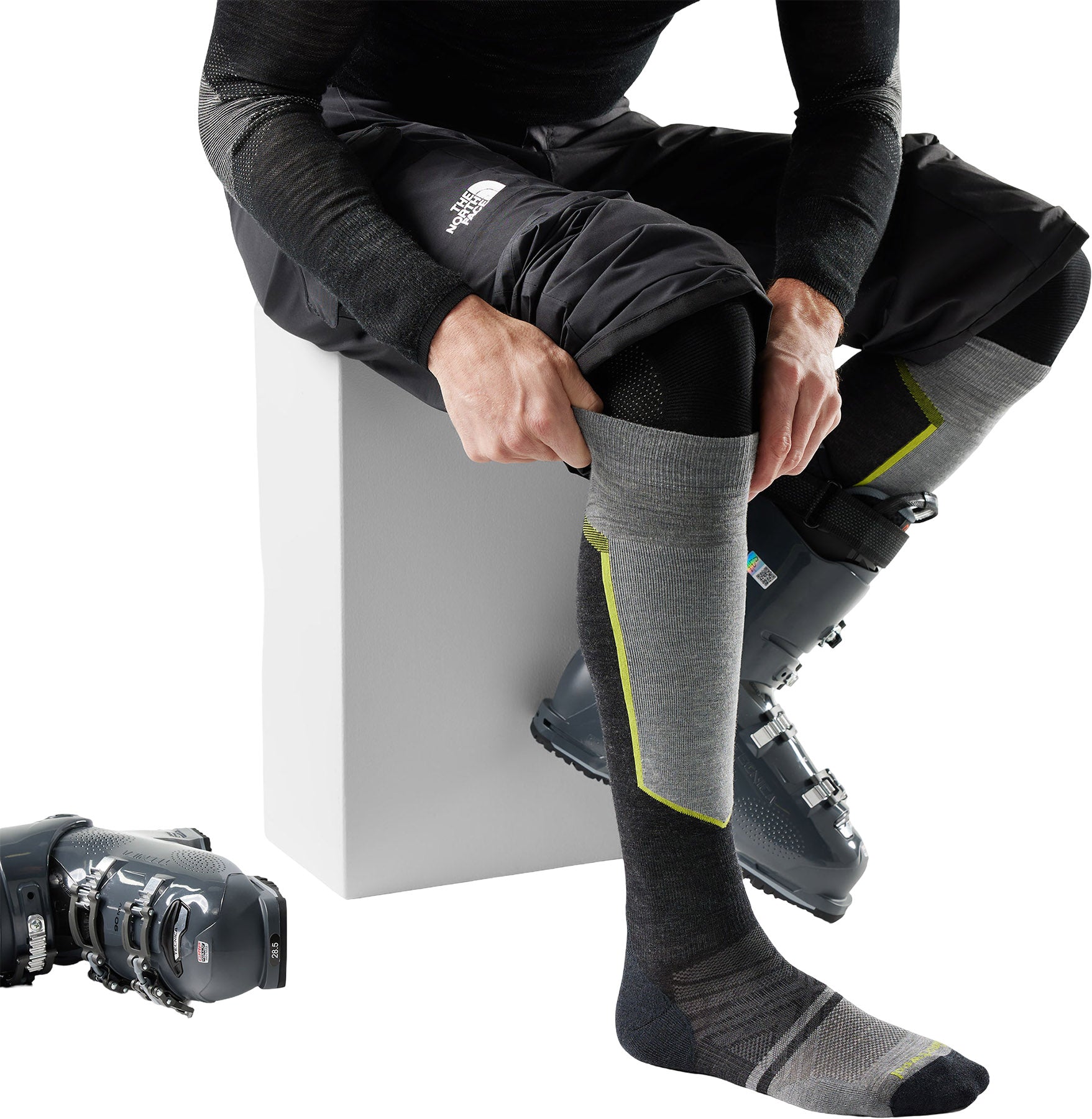 Ski Extra Stretch Over The Calf Socks - Unisex