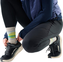Run Cold Weather Targeted Cushion Glow Track Crew Socks - Women's
