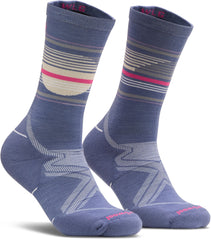 Run Cold Weather Targeted Cushion Glow Track Crew Socks - Women's