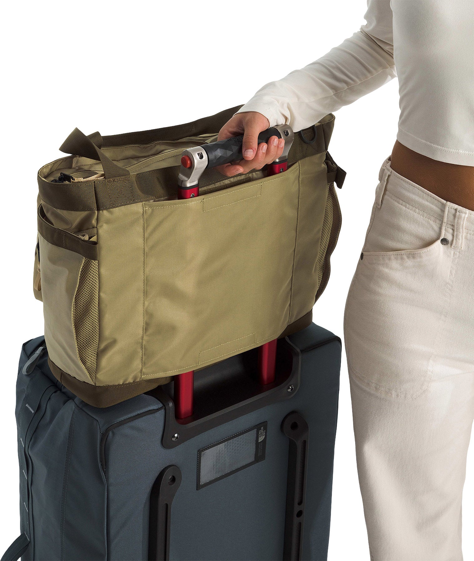 Base Camp Voyager Tote Bag 24L